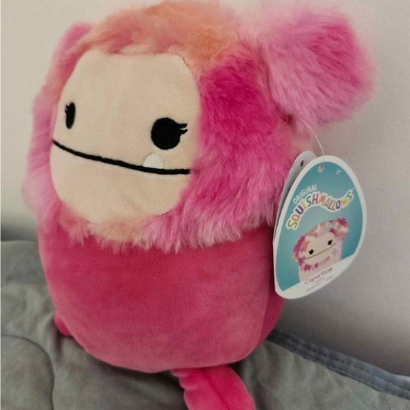 Squishmallows Caparinne 10inch - Picture 2 of 3
